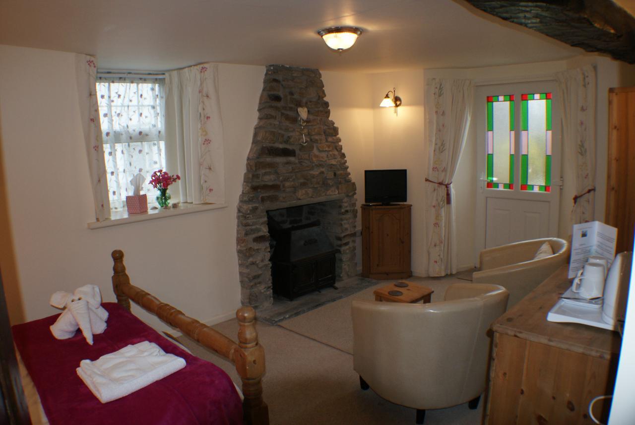 Great Philham House B&B ฮาร์ทแลนด์ ภายนอก รูปภาพ