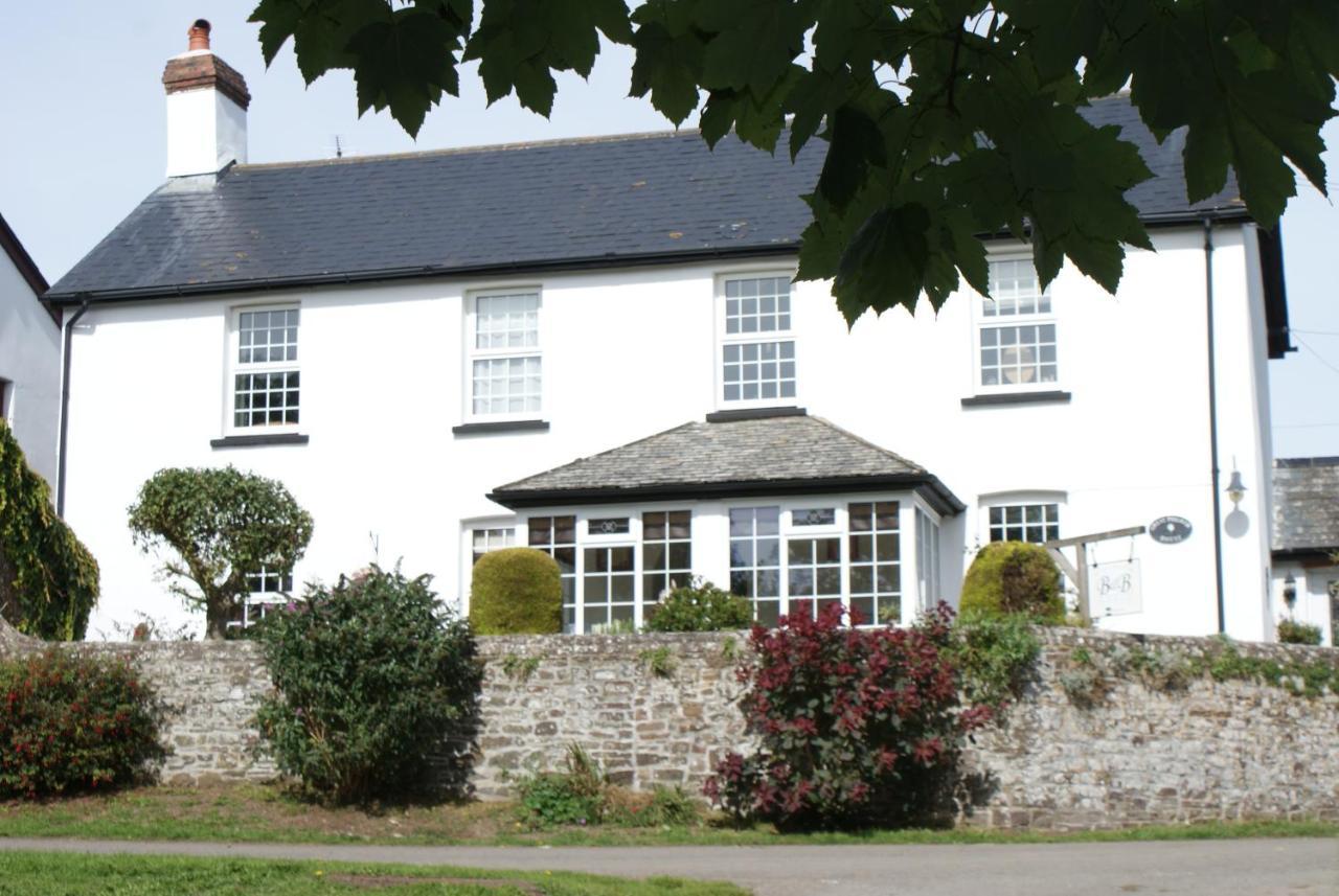 Great Philham House B&B ฮาร์ทแลนด์ ภายนอก รูปภาพ